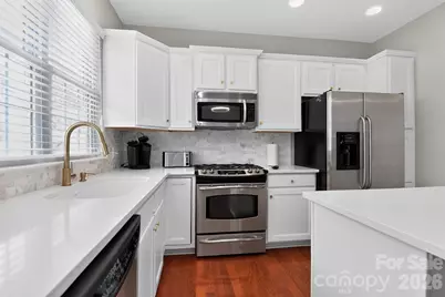 1060 Drayton Court, Fort Mill, SC 29708 - Photo 14