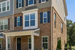 10126 Hemingway Pl, Charlotte, NC 28227 - Photo 2