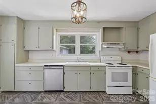 33269 Courtland Dr, Albemarle, NC 28001 - Photo 28