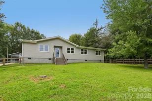 33269 Courtland Dr, Albemarle, NC 28001 - Photo 1