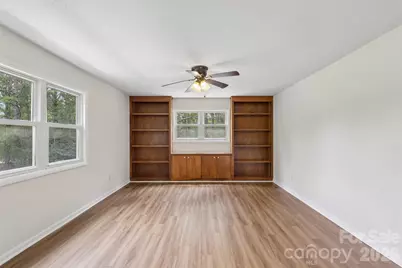 33269 Courtland Drive, Albemarle, NC 28001 - Photo 4