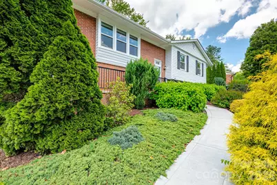 11 Summit Drive, Arden, NC 28704 - Photo 6