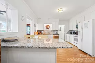208 Stonemarker Rd, Mooresville, NC 28117 - Photo 10