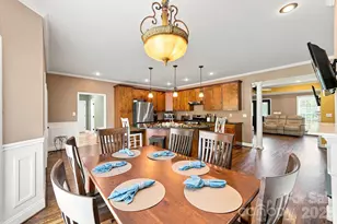 1134 Oakwood Dr, Chester, SC 29706 - Photo 8