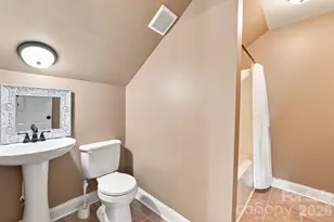 1134 Oakwood Dr, Chester, SC 29706 - Photo 32