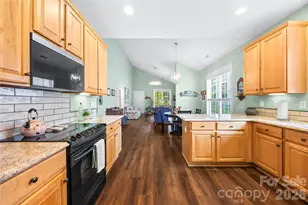 14514 Holly Springs Dr, Huntersville, NC 28078 - Photo 12