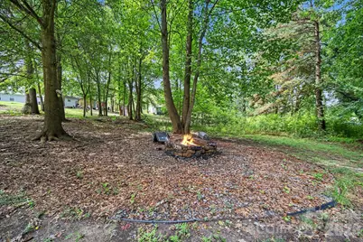 303 Hardin Circle, Grover, NC 28073 - Photo 38