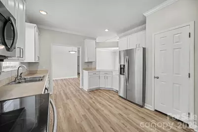 303 Hardin Circle, Grover, NC 28073 - Photo 12