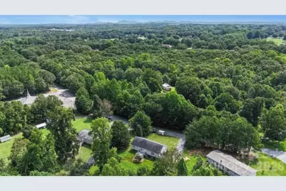 303 Hardin Circle, Grover, NC 28073 - Photo 40
