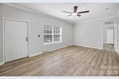 303 Hardin Circle, Grover, NC 28073 - Photo 4