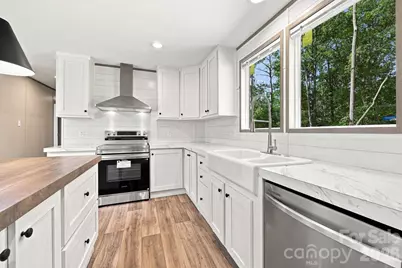 93 Foxcroft Lane, Flat Rock, NC 28792 - Photo 14