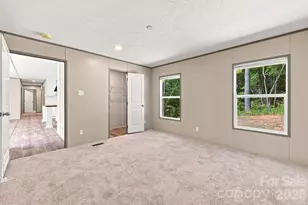 93 Foxcroft Ln, Flat Rock, NC 28792 - Photo 34
