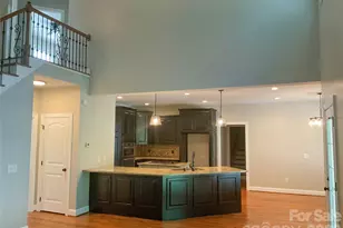 135 Blossom Hill Rd, Lincolnton, NC 28092 - Photo 10
