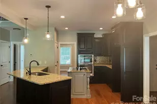 135 Blossom Hill Rd, Lincolnton, NC 28092 - Photo 8