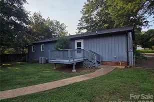 123 Robinette Ln, Statesville, NC 28625 - Photo 6