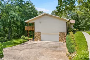 11 E Ridgeway Dr, Weaverville, NC 28787 - Photo 46