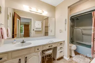 11 E Ridgeway Dr, Weaverville, NC 28787 - Photo 18