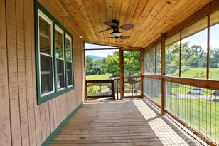 24 Karis Ln, Clyde, NC 28721 - Photo 4
