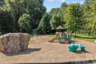 19300 Kanawha Dr, Cornelius, NC 28031 - Photo 36