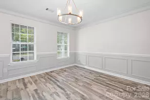 19300 Kanawha Dr, Cornelius, NC 28031 - Photo 8