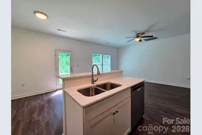 1121 Cleveland Avenue, Gastonia, NC 28052 - Photo 6