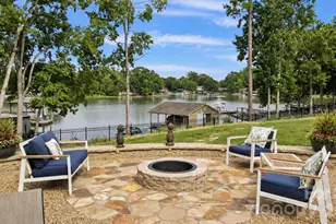 1920 Marlin Dr, Lake Wylie, SC 29710 - Photo 6