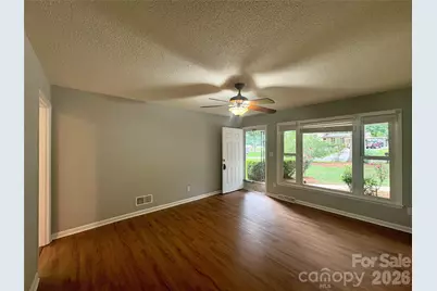 109 Holly Drive, Mount Holly, NC 28120 - Photo 4
