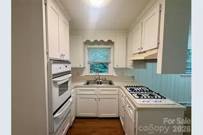 109 Holly Drive, Mount Holly, NC 28120 - Photo 6