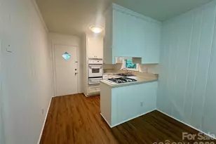 109 Holly Dr, Mount Holly, NC 28120 - Photo 12
