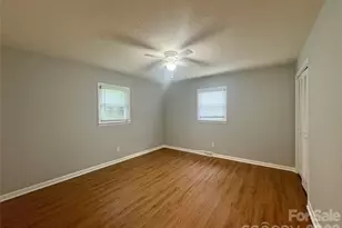 109 Holly Dr, Mount Holly, NC 28120 - Photo 18