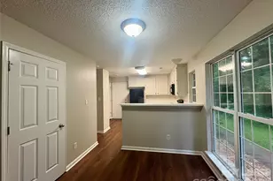 5517 Brook Falls Ct, Charlotte, NC 28269 - Photo 18