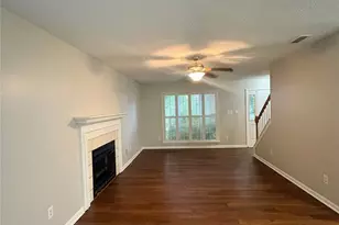 5517 Brook Falls Ct, Charlotte, NC 28269 - Photo 8