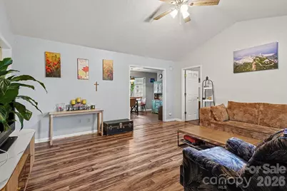 1209 S Juniper Street, Kannapolis, NC 28081 - Photo 2