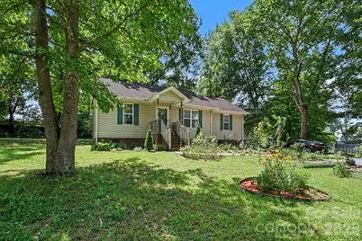1209 S Juniper Street, Kannapolis, NC 28081 - Photo 1