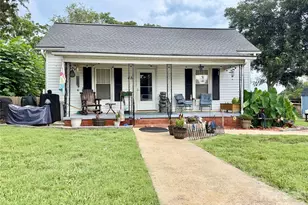45 Alexander Rd, Stony Point, NC 28678 - Photo 1