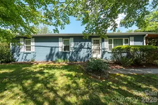 18 Hookers Gap Rd, Candler, NC 28715 - Photo 1