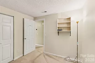 3001 Old House Cir, Matthews, NC 28105 - Photo 20