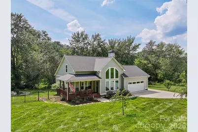 31 Baby Bear Cove, Clyde, NC 28721 - Photo 1