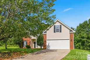 9611 Worley Dr, Charlotte, NC 28215 - Photo 1