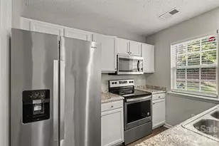 12331 Bluestem Ln, Charlotte, NC 28277 - Photo 12