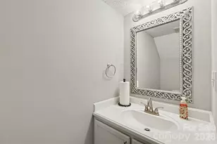 12331 Bluestem Ln, Charlotte, NC 28277 - Photo 18
