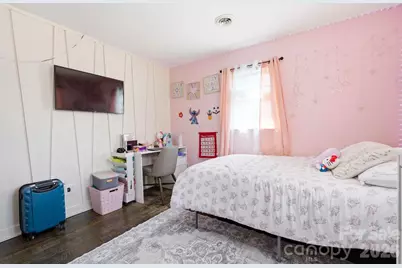 701 E Iowa Avenue, Bessemer City, NC 28016 - Photo 26