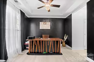 6239 Skyline Dr, Charlotte, NC 28269 - Photo 8