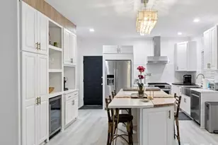6239 Skyline Dr, Charlotte, NC 28269 - Photo 6