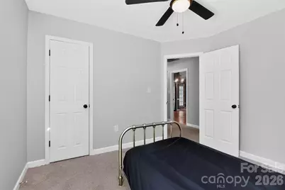 4015 Thistledown Court, Charlotte, NC 28269 - Photo 32