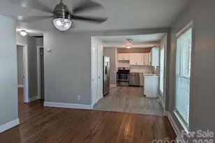 6610 Woodstream Dr, Charlotte, NC 28210 - Photo 4