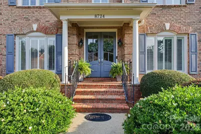 8724 Suninghurst Lane, Charlotte, NC 28277 - Photo 2