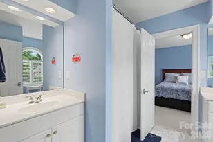 8724 Suninghurst Ln, Charlotte, NC 28277 - Photo 24