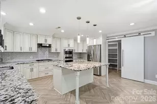 14010 Mareshead Ln, Matthews, NC 28105 - Photo 10