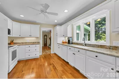 3 Rodney Court, Flat Rock, NC 28731 - Photo 22